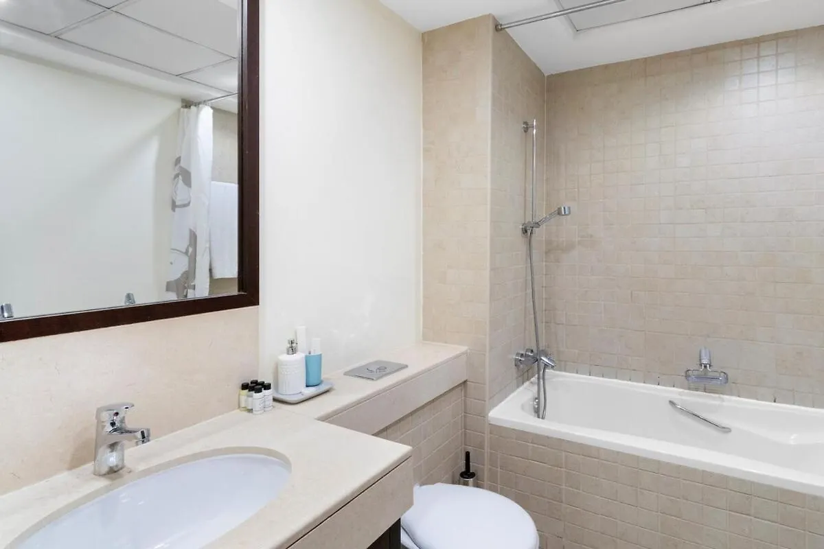 First Class 2Br Burj Khalifa & Fountain View Dubaj 0*,