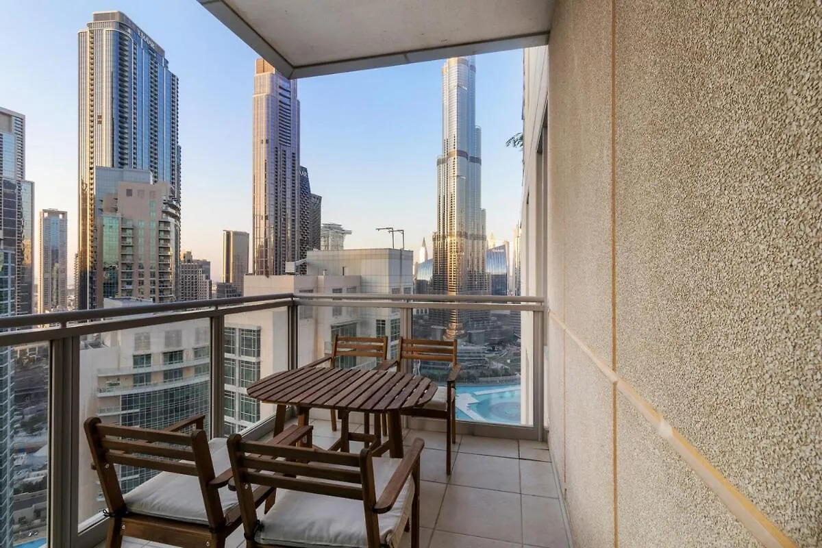 First Class 2Br Burj Khalifa & Fountain View Dubaj Apartman