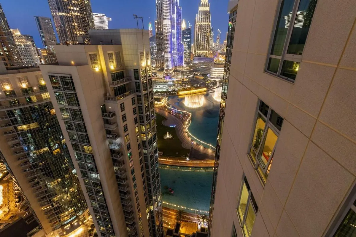 First Class 2Br Burj Khalifa & Fountain View Dubaj