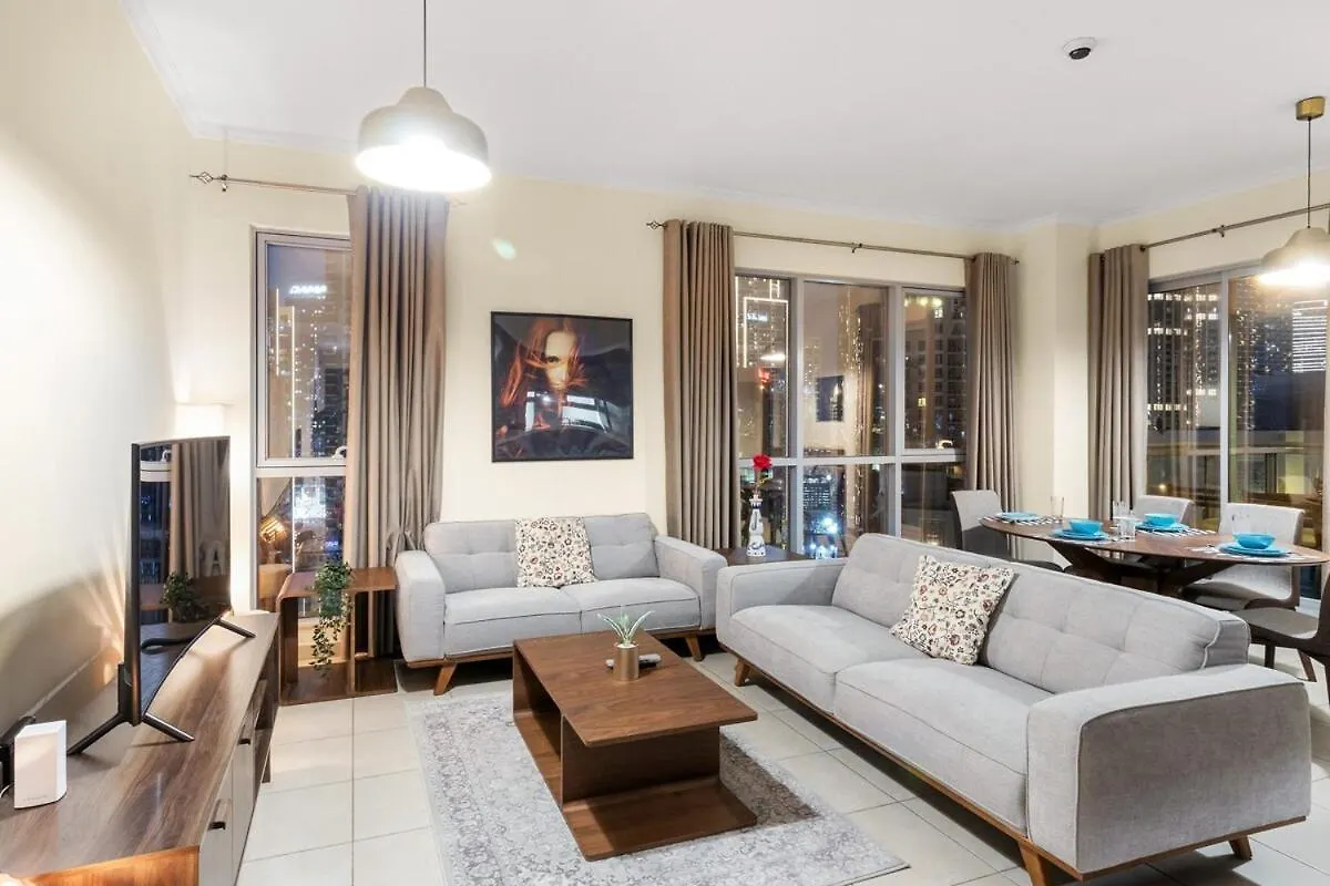 First Class 2Br Burj Khalifa & Fountain View Dubaj