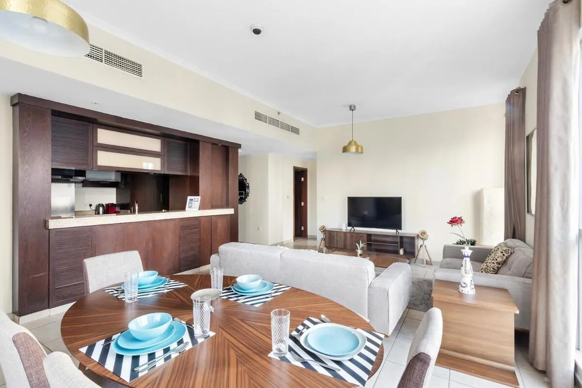 First Class 2Br Burj Khalifa & Fountain View Dubaj Apartman