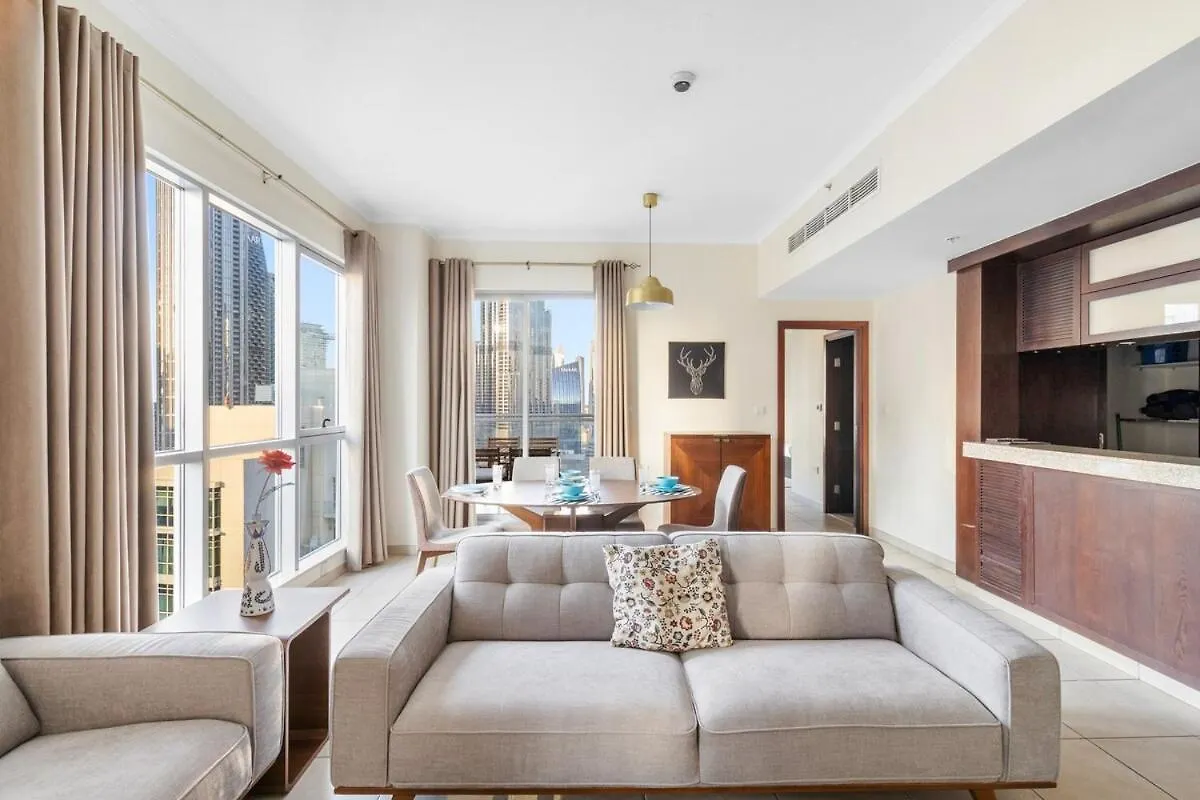 First Class 2Br Burj Khalifa & Fountain View Dubai Apartment