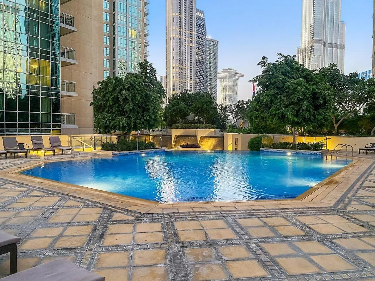 Apartment First Class 2Br Burj Khalifa & Fountain View Dubai